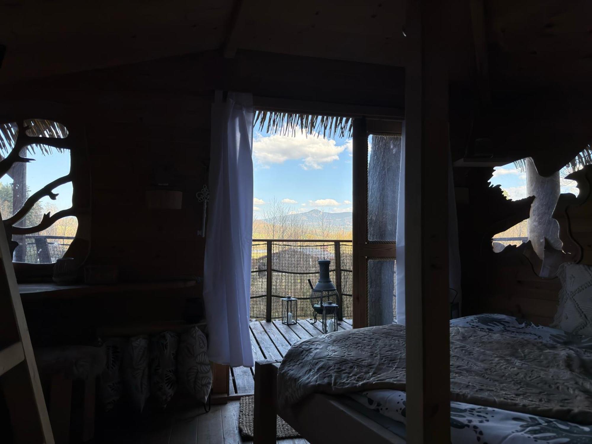 Treehouse U Rybnika Hotell Osecna Exteriör bild
